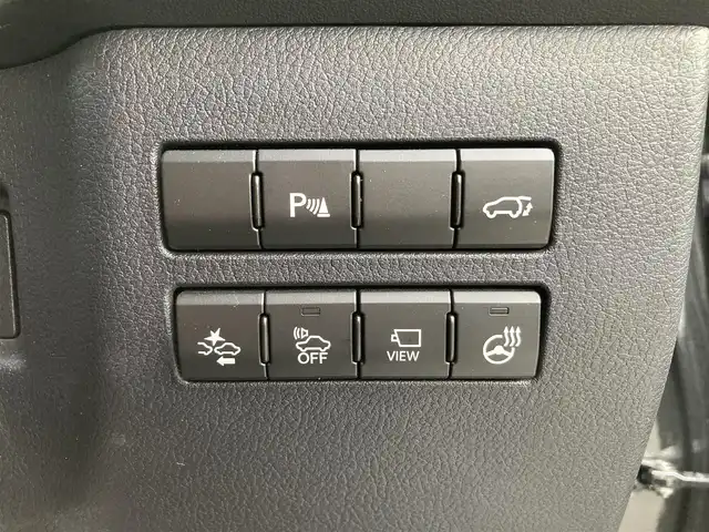 レクサス ＮＸ 300h Fスポーツ 香川県 2017(平29)年 3.2万km グラファイトブラックガラスフレーク 登録時走行距離：31294km/　CD DVD BT フルセグTV/バックカメラ/レザーシート/シートベンチレーション/パワーシート/シートメモリ/革巻きステアリング/ステアリングスイッチ/ステアリングヒーター/パワーバックドア/プリクラッシュセーフティシステム/レーダークルーズコントロール/クリアランスソナー/LEDヘッドライト/オートライト/フォグランプ/MTモード付AT/パドルシフト/アルミペダル/オートホールド機能付き電子パーキングブレーキ/ビルトインETC2.0/プッシュスタート/スマートキー