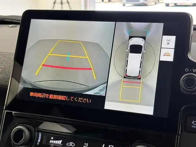 トヨタ シエンタ ハイブリッド Z 福井県 2023(令5)年 0.9万km ブラック 純正ディスプレイオーディオ/パノラミックビューモニター　/両側パワースライドドア　/スペアキー　/純正ビルトインＥＴＣ　/３列シート　/社外フロアマット　/純正アルミホイール　/ＬＥＤヘッドライト　/トヨタセーフティセンス