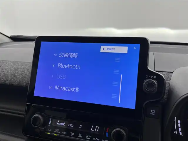 トヨタ シエンタ ハイブリッド Z 福井県 2023(令5)年 0.9万km ブラック 純正ディスプレイオーディオ/パノラミックビューモニター　/両側パワースライドドア　/スペアキー　/純正ビルトインＥＴＣ　/３列シート　/社外フロアマット　/純正アルミホイール　/ＬＥＤヘッドライト　/トヨタセーフティセンス