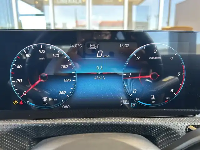 メルセデス・ベンツ ＣＬＡ２００ｄ Sブレーク AMGライン 茨城県 2020(令2)年 4.4万km デニムブルー 純正10.25型MOPナビ/フルセグTV/360度カメラ/ETC2.0/ディスタンスパイロットディストロニック/パークトロニック/レーダーセーフティパッケージ/・ブラインドスポットアシスト/・レーンキープアシスト/・PRE-SAFE/ターボ/マルチLEDヘッドライト/アダクティブハイビームプラス/ヘッドアップディスプレイ/本革巻きステアリング/パドルシフト/前席メモリー付パワーシート/前席シートヒーター/純正AMG18インチアルミホイール/アンビエントライト64色