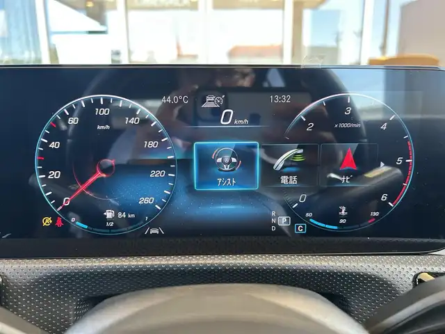 メルセデス・ベンツ ＣＬＡ２００ｄ Sブレーク AMGライン 茨城県 2020(令2)年 4.4万km デニムブルー 純正10.25型MOPナビ/フルセグTV/360度カメラ/ETC2.0/ディスタンスパイロットディストロニック/パークトロニック/レーダーセーフティパッケージ/・ブラインドスポットアシスト/・レーンキープアシスト/・PRE-SAFE/ターボ/マルチLEDヘッドライト/アダクティブハイビームプラス/ヘッドアップディスプレイ/本革巻きステアリング/パドルシフト/前席メモリー付パワーシート/前席シートヒーター/純正AMG18インチアルミホイール/アンビエントライト64色