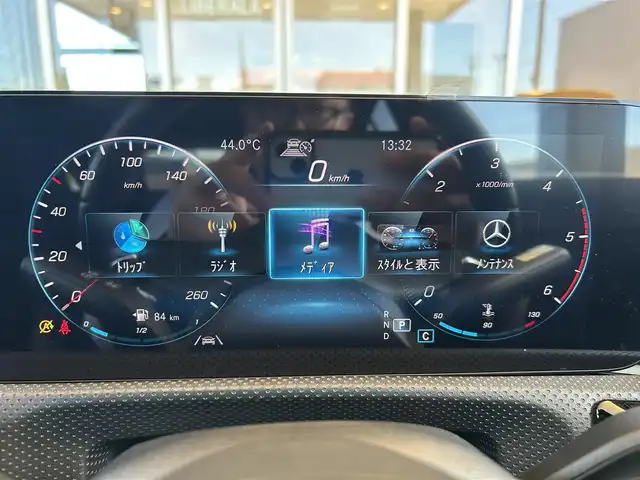 メルセデス・ベンツ ＣＬＡ２００ｄ Sブレーク AMGライン 茨城県 2020(令2)年 4.4万km デニムブルー 純正10.25型MOPナビ/フルセグTV/360度カメラ/ETC2.0/ディスタンスパイロットディストロニック/パークトロニック/レーダーセーフティパッケージ/・ブラインドスポットアシスト/・レーンキープアシスト/・PRE-SAFE/ターボ/マルチLEDヘッドライト/アダクティブハイビームプラス/ヘッドアップディスプレイ/本革巻きステアリング/パドルシフト/前席メモリー付パワーシート/前席シートヒーター/純正AMG18インチアルミホイール/アンビエントライト64色