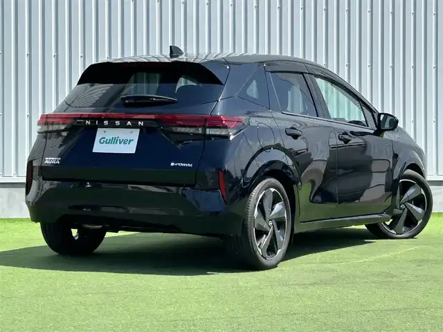 日産 オーラ G レザーエディション 香川県 2022(令4)年 4.8万km 黒 登録時走行距離：47487Kｍ/BOSEプレミアムサウンド/アラウンドビューモニター/プロパイロット/ブラインドスポッドモニター/クルーズコントロール/純正9インチナビ/インテリジェントルームミラー/フルセグテレビ/LEDヘッドライト/ETC/ドライブレコーダー/ワイヤレス充電/Bluetooth/革巻きステアリング/ステアリングリモコン/プッシュスタート/純正フロアマット/禁煙車/バイザー