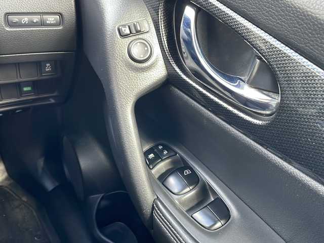 日産 エクストレイル 20X エクストリーマーX Eブレーキ 道北・旭川 2017(平29)年 3.3万km スチールブルー /純正ナビ/CD/BT/SD/TV//バックカメラ//前席シートヒーター//ダウンヒルアシスト//LEDヘッドライト//オートライト//エマージェンシーブレーキサポート//レーンキープアシスト//プッシュスタートキー//純正フロアマット//ドアバイザー//革巻きステアリング//ステアリングリモコン//横滑り防止//保証書//取説
