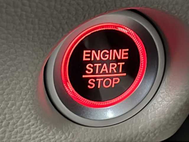 ホンダ Ｎ ＢＯＸ G EX ターボ ホンダセンシング 長野県 2020(令2)年 4.7万km ルナシルバーM ホンダセンシング/ストラーダナビ/バックカメラ/ドライブレコーダー/両側パワースライドドア/シートヒーター /プッシュスタートエンジン/LEDヘッドライト/レーンキープアシスト/スペアキー