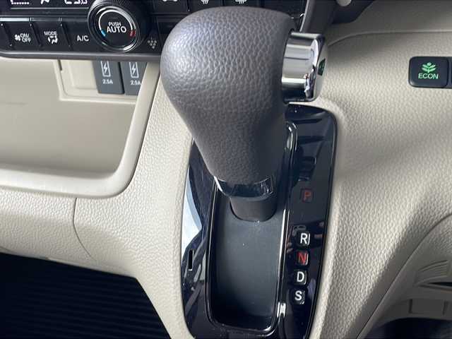 ホンダ Ｎ ＢＯＸ G EX ターボ ホンダセンシング 長野県 2020(令2)年 4.7万km ルナシルバーM ホンダセンシング/ストラーダナビ/バックカメラ/ドライブレコーダー/両側パワースライドドア/シートヒーター /プッシュスタートエンジン/LEDヘッドライト/レーンキープアシスト/スペアキー