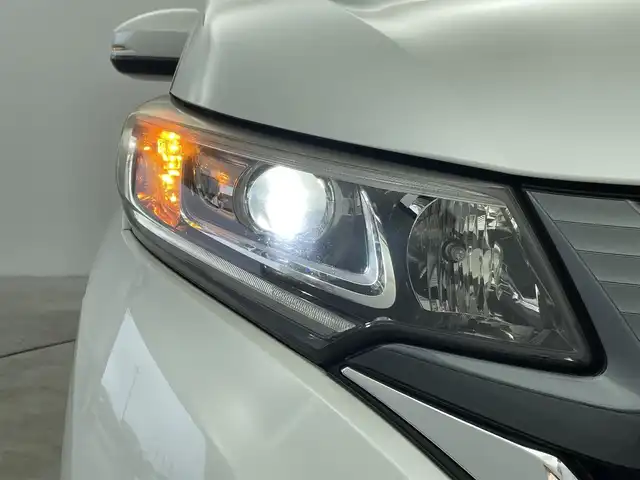 ホンダ フリード G ホンダセンシング 群馬県 2018(平30)年 9.9万km ホワイトオーキッドパール 禁煙車　純正ナビ　バックカメラ　フルセグ　Ｂｌｕｅｔｏｏｔｈ　両側パワースライドドア　クルーズコントロール　衝突軽減システム　車線逸脱警報　ビルトインＥＴＣ　フロントガラス熱線　アイドリングストップ