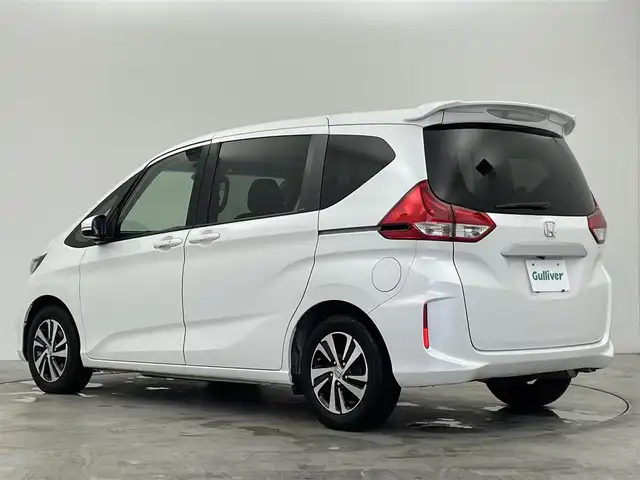 ホンダ フリード G ホンダセンシング 群馬県 2018(平30)年 9.9万km ホワイトオーキッドパール 禁煙車　純正ナビ　バックカメラ　フルセグ　Ｂｌｕｅｔｏｏｔｈ　両側パワースライドドア　クルーズコントロール　衝突軽減システム　車線逸脱警報　ビルトインＥＴＣ　フロントガラス熱線　アイドリングストップ