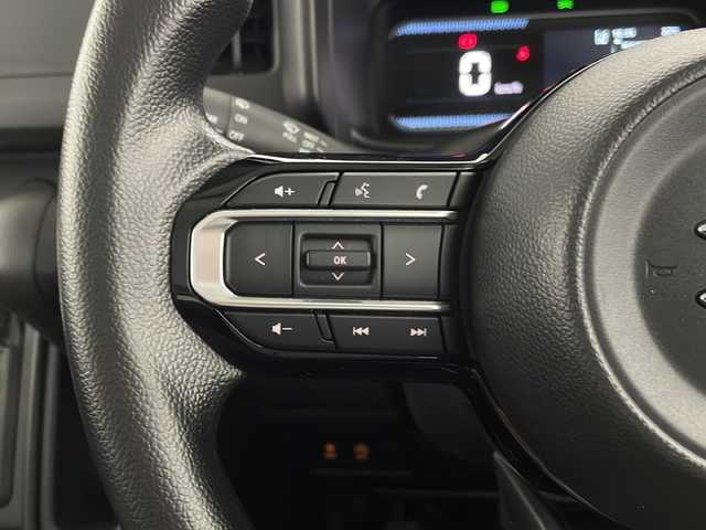 スズキ スペーシア HYBRID G 宮崎県 2023(令5)年 0.9万km 茶 SUZUKI Safety Support/〇デュアルセンサーブレーキサポートII/〇低速時ブレーキサポート（前進・後退）/〇車線逸脱警報機能/〇車線逸脱抑制機能/〇標識認識機能/〇オートマチックハイビーム/〇コーナーセンサー/〇発進お知ら機能/両側スライドドア/LEDヘッドライト/アイドリングストップ/スマートキー×２/純正フロアマット