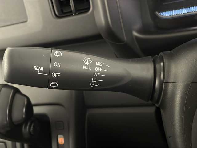 スズキ スペーシア HYBRID G 宮崎県 2023(令5)年 0.9万km 茶 SUZUKI Safety Support/〇デュアルセンサーブレーキサポートII/〇低速時ブレーキサポート（前進・後退）/〇車線逸脱警報機能/〇車線逸脱抑制機能/〇標識認識機能/〇オートマチックハイビーム/〇コーナーセンサー/〇発進お知ら機能/両側スライドドア/LEDヘッドライト/アイドリングストップ/スマートキー×２/純正フロアマット