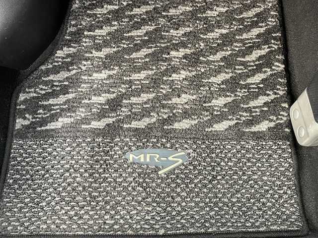 トヨタ ＭＲ－Ｓ S エディション 群馬県 2002(平14)年 4.4万km シルバーM 純正メモリナビ/　　ワンセグ/CD/DVD/AM/FM/ハードトップ（幌あり）/フジツボマフラー/マニュアルエアコン/HIDヘッドライト/フォグランプ/金属調シフトノブ/アルミペダル/本革巻きステアリング/純正15AW/純正フロアマット