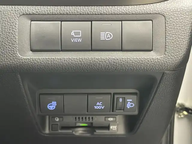 トヨタ アクア Z 愛知県 2022(令4)年 2.6万km プラチナホワイトパールマイカ 純正１０型DA　ＢＳＭ　セーフティセンス　モデリスタエアロ　禁煙　フルセグTV　衝突軽減　ｎａｎｏｅＸ　ステアリングヒーター　黒ハーフレザー　パワーシート　ＬＥＤライト　コーナーセンサー　ドラレコ　ミラキャスト　USB　Bluetooth　シートヒーター　ETC　AC100V電源