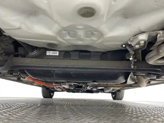 トヨタ アクア 神奈川県 2019(平31)年 6.2万km ホワイトパールクリスタルシャイン 純正7インチナビ/・BT/フルセグTV/CD/DVD/SD/バックカメラ/トヨタセーフティセンス/プリクラッシュセーフティーシステム/レーンディパーチャーアラート/オートマチックハイビーム/ビルトインETC/ステアリングスイッチ/ECO/EVモード/コーナーセンサー/スマートキー/スペアキー/プッシュスタートボタン/LEDヘッドライト/フォグランプ/Autoライト/フロアマット/アルミホイール