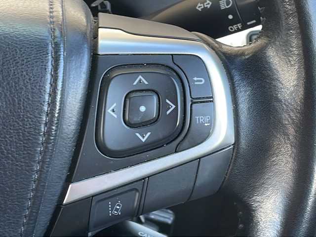 トヨタ エスティマ アエラス 道央・札幌 2016(平28)年 8.4万km ホワイトパールクリスタルシャイン ４WD/アルパイン9型ナビフルセグTV/アルパイン12型後席モニター/バックカメラ/ETC/ドライブレコーダー/両側パワースライドドア/純正18インチアルミ/社外アルミ冬タイヤ積込/スペアキー