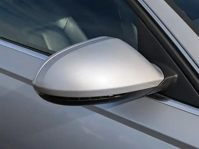 アウディ Ａ６ 2．8 FSI クワトロ 福井県 2014(平26)年 12万km アイスシルバーメタリック ４WD/純正ナビ/AM/FM/フルセグ/BT/CD/DVD/バックカメラ/クルーズコントロール/前後コーナーセンサー/アイドリングストップ/横滑り防止装置/盗難防止装置/前席パワーシート/シートメモリー/前席シートヒーター/ビルトインETC/本革シート/電動トランクリッド/キセノンヘッドライト/Rフォグ/スタッドレスタイヤ積込/スマートキー