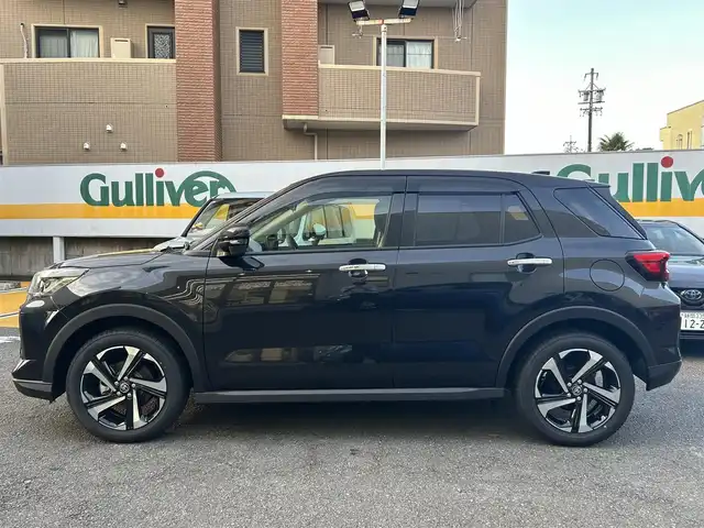 トヨタ ライズ Z 静岡県 2025(令7)年 0.1千km ブラックマイカメタリック 純正ディスプレイオーディオ/フルセグ/BT/バックカメラ/プリクラッシュセーフティ/レーンキープアシスト/ブラインドスポットモニター/前後コーナーセンサー/ステアリングスイッチ/LEDライト/LEDフォグ/前席シートヒーター/純正フロアマット/純正ドアバイザー/スマートキー×2/保証書/取扱説明書/オーディオ取扱説明書