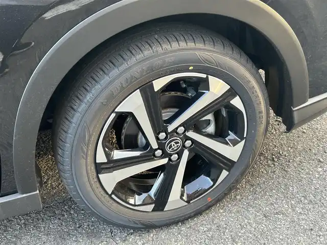 トヨタ ライズ Z 静岡県 2025(令7)年 0.1千km ブラックマイカメタリック 純正ディスプレイオーディオ/フルセグ/BT/バックカメラ/プリクラッシュセーフティ/レーンキープアシスト/ブラインドスポットモニター/前後コーナーセンサー/ステアリングスイッチ/LEDライト/LEDフォグ/前席シートヒーター/純正フロアマット/純正ドアバイザー/スマートキー×2/保証書/取扱説明書/オーディオ取扱説明書