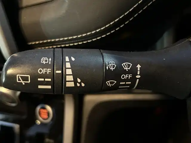 日産 セレナ ハイウェイスター プロパイロットED 島根県 2017(平29)年 4.3万km ブリリアントホワイトパール 登録時走行距離 42896Km/保証書/取扱説明書/社外SDナビ（Pioneer）/フルセグTV/プロパイロット/追従型クルーズコントロール/8人乗り/両側パワースライドドア/バックカメラ/LEDヘッドライト/ウィンカーミラー/電動格納ミラー/アイドリングストップ/プッシュスタート/スマートキー/フォグライト/ETC/16インチ純正アルミホイール