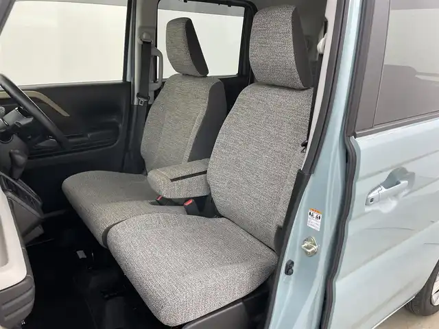 スズキ スペーシア HYBRID X 岡山県 2023(令5)年 1.6万km オフブルーメタリック/ソフトベージュメタリック 純正９インチナビ/【Bluetooth/フルセグTV/Carplay/USB接続】/全方位モニター/前席シートヒーター/両側パワースライドドア/衝突軽減ブレーキ/追従型クルーズコントロール/ビルトインＥＴＣ２．０/ＬＥＤヘッドライト/オートハイビーム/コーナーセンサー（前後）/社外ドライブレコーダー（前）/ドアバイザー/リアサーキュレーター/純正フロアマット/スマートキー×2/新車保証書/取扱説明書