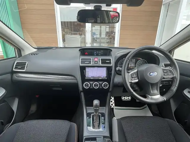 スバル インプレッサ ＸＶ 2．0i－L アイサイト ポップ 宮崎県 2015(平27)年 3.7万km デザートカーキ アイサイトVer.3/サンルーフ/SDナビ【AVIC-RZ09】/・ラジオ/CD/DVD/BT/フルセグTV/バックカメラ/ETC/レーダークルーズコントロール/アイドリングストップ/パドルシフト/プッシュスタート/スマートキー/スペアキー/革巻きステアリングホイール/純正フロアマット/純正17AW/HIDヘッドライト/フォグランプ/オートライトDVDナビ