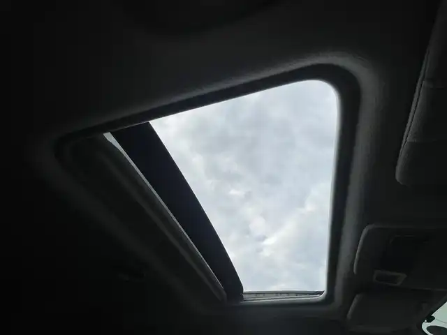 スバル インプレッサ ＸＶ 2．0i－L アイサイト ポップ 宮崎県 2015(平27)年 3.7万km デザートカーキ アイサイトVer.3/サンルーフ/SDナビ【AVIC-RZ09】/・ラジオ/CD/DVD/BT/フルセグTV/バックカメラ/ETC/レーダークルーズコントロール/アイドリングストップ/パドルシフト/プッシュスタート/スマートキー/スペアキー/革巻きステアリングホイール/純正フロアマット/純正17AW/HIDヘッドライト/フォグランプ/オートライトDVDナビ