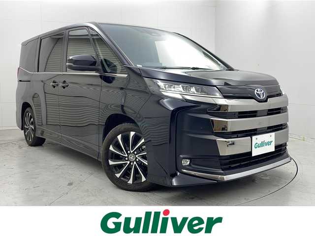 トヨタ ノア ハイブリッド S－Z 茨城県 2022(令4)年 3.2万km アティチュードブラックマイカ 純正ナビ/フルセグ視聴可能/Bluetooth接続/ETC2.0/100V充電/バックカメラ/ハーフレザーシート/シートヒーター（D＋N席）/デジタルインナーミラー/タイプC端子/HDMI端子