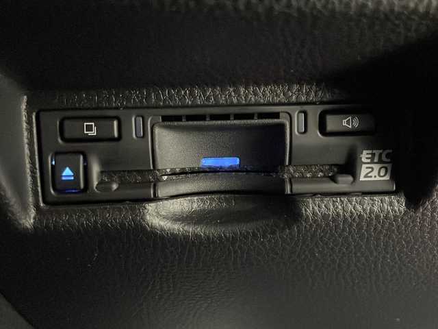 トヨタ ノア ハイブリッド S－Z 茨城県 2022(令4)年 3.2万km アティチュードブラックマイカ 純正ナビ/フルセグ視聴可能/Bluetooth接続/ETC2.0/100V充電/バックカメラ/ハーフレザーシート/シートヒーター（D＋N席）/デジタルインナーミラー/タイプC端子/HDMI端子