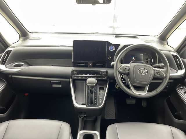 トヨタ ノア ハイブリッド S－Z 茨城県 2022(令4)年 3.2万km アティチュードブラックマイカ 純正ナビ/フルセグ視聴可能/Bluetooth接続/ETC2.0/100V充電/バックカメラ/ハーフレザーシート/シートヒーター（D＋N席）/デジタルインナーミラー/タイプC端子/HDMI端子