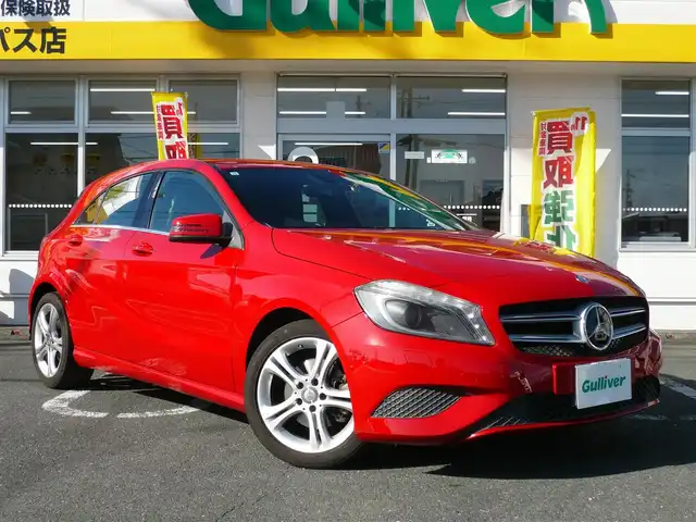 メルセデス・ベンツ Ａ１８０ 静岡県 2013(平25)年 6.5万km ジュピターレッド 純正メーカーナビ/バックカメラ/Bluetooth/DVD再生/テレビ/ハーフレザーシート/パドルシフト/オートライト/キセノンライト/ステアリングスイッチ/前後コーナーセンサー/レーダークルーズコントロール/ブラインドスポットモニター/衝突軽減ブレーキ/テンションアシスト/電子パーキング/スペアキー/ETC/新車保証書/取扱説明書