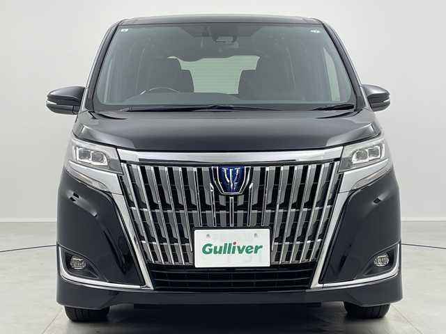 トヨタ エスクァイア ハイブリッド Gi 茨城県 2017(平29)年 5.7万km ブラック 純正９型ナビ　フルセグＴＶ　バックモニター　追従クルコン　衝突軽減ブレーキ　両側電動スライドドア　ＬＥＤライト　ビルトインＥＴＣ　シートヒーター　スマートキー　横滑り防止装置　アイドリングストップ