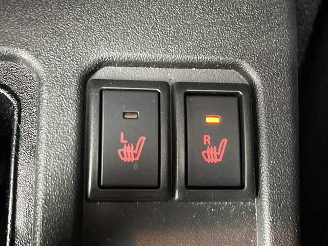 スズキ ジムニー シエラ JC 群馬県 2024(令6)年 0.2万km ブルーイッシュブラックパール3 ４WD　７型ナビ　衝突被害軽減システム　クリアランスソナー　ダウンヒルアシスト　クルーズコントロール　ＥＴＣ２．０　シートヒーター　ステアリングスイッチ　プッシュスタート　LED　オートライト　禁煙