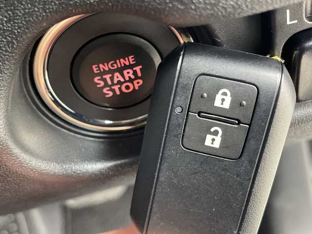 スズキ ジムニー シエラ JC 群馬県 2024(令6)年 0.2万km ブルーイッシュブラックパール3 ４WD　７型ナビ　衝突被害軽減システム　クリアランスソナー　ダウンヒルアシスト　クルーズコントロール　ＥＴＣ２．０　シートヒーター　ステアリングスイッチ　プッシュスタート　LED　オートライト　禁煙