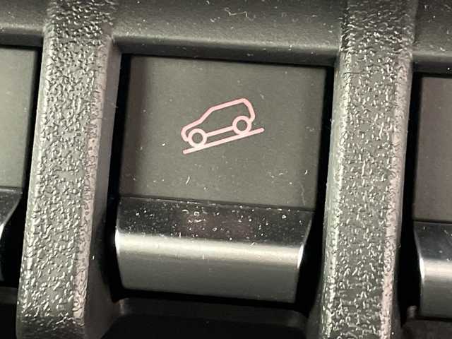 スズキ ジムニー シエラ JC 群馬県 2024(令6)年 0.2万km ブルーイッシュブラックパール3 ４WD　７型ナビ　衝突被害軽減システム　クリアランスソナー　ダウンヒルアシスト　クルーズコントロール　ＥＴＣ２．０　シートヒーター　ステアリングスイッチ　プッシュスタート　LED　オートライト　禁煙