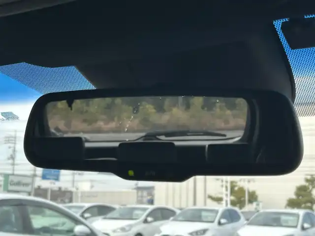 トヨタ ハリアー プレミアム 岡山県 2016(平28)年 8.2万km ホワイトパールクリスタルシャイン 登録時走行距離81787km/純正9インチナビ/フルセグTV(AM/FM/CD/DVD/Bluetooth)/バックカメラ/ビルトインETC/トヨタセーフティセンス/・クルーズコントロール/・プリクラッシュセーフティ/・レーンディバーチャーアラート/・オートマチックハイビーム/コーナーセンサー/パワーバックドア/MTモード付きAT/アイドリングストップ/18インチ純正AW/純正フロアマット/ハーフレザーシート