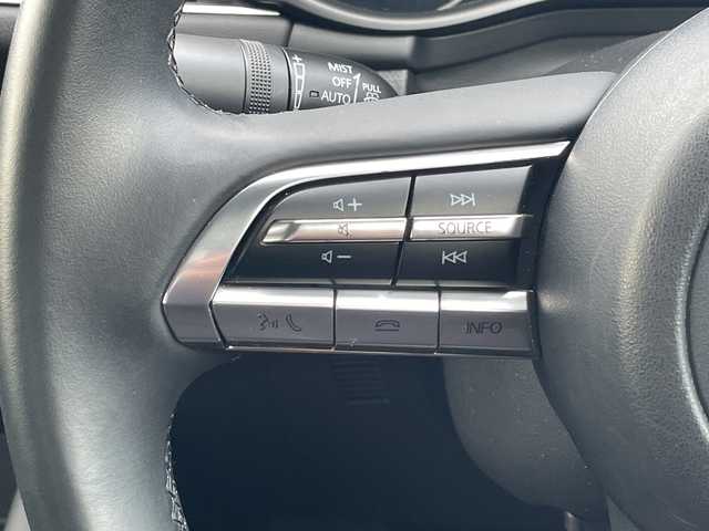 マツダ マツダ３セダン 15S ツーリング 神奈川県 2021(令3)年 1.7万km ディープクリスタルブルーマイカ ワンオーナー　/スペアキー1本/純正SDナビ　BT/CD/DVD/USB/ヘッドアップディスプレイ　/３６０°セーフティパッケージ　/ＭＴモード付ＡＴ　/レーダークルーズコントロール　/全方位カメラ　/ビルドインＥＴＣ　/前後ドラレコ　/純正フロアマット　/純製ＡＷ/ABS/横滑り防止装置/盗難防止装置/オートライト　/オートマチックハイビーム　/LEDヘッドライト