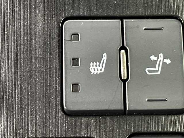 レクサス ＥＳ 300h グレイスフルエスコート 群馬県 2022(令4)年 12.4万km ソニッククォーツ 純正12.3型ナビ　全周囲カメラ　電子ミラー　純正18インチスパッタリング塗装ホイール　本革巻きステアリング　クリムゾン＆ブラック本革シート　ETC2.0　ドラレコ　レクサスセーフティシステム＋　禁煙