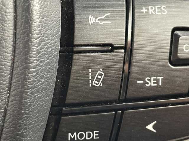 レクサス ＥＳ 300h グレイスフルエスコート 群馬県 2022(令4)年 12.4万km ソニッククォーツ 純正12.3型ナビ　全周囲カメラ　電子ミラー　純正18インチスパッタリング塗装ホイール　本革巻きステアリング　クリムゾン＆ブラック本革シート　ETC2.0　ドラレコ　レクサスセーフティシステム＋　禁煙