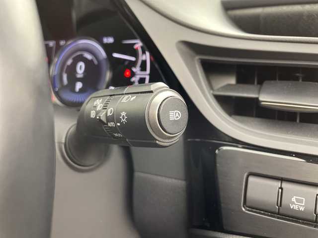 レクサス ＥＳ 300h グレイスフルエスコート 群馬県 2022(令4)年 12.4万km ソニッククォーツ 純正12.3型ナビ　全周囲カメラ　電子ミラー　純正18インチスパッタリング塗装ホイール　本革巻きステアリング　クリムゾン＆ブラック本革シート　ETC2.0　ドラレコ　レクサスセーフティシステム＋　禁煙