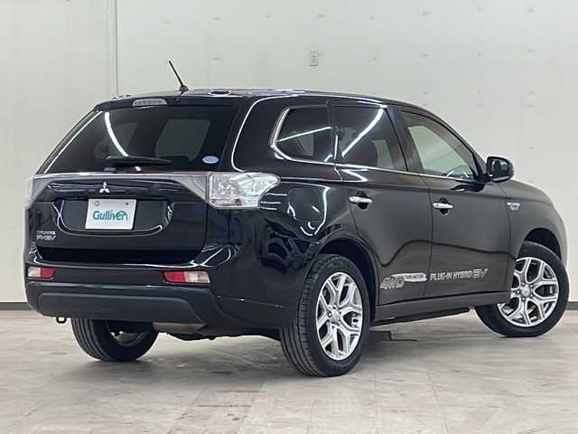 三菱 アウトランダー ＰＨＥＶ