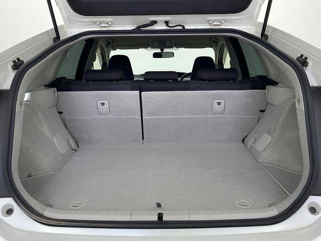 トヨタ プリウス S ツーリングセレ G’s 宮城県 2014(平26)年 5.8万km ホワイトパールクリスタルシャイン WedSport18インチAW/ALPINE9型ナビ　　/・CD.DVD.SD.BT/フルセグTV/バックカメラ/クルーズコントロール/HIDへッドライト　/フォグランプ/ステアリングスイッチ　/ビルドインETC/プッシュスタート/スマートキー/アイドリングストップ/横滑り防止装置/純正フロアマット　/純正ドアバイザー　/電動格納ミラー