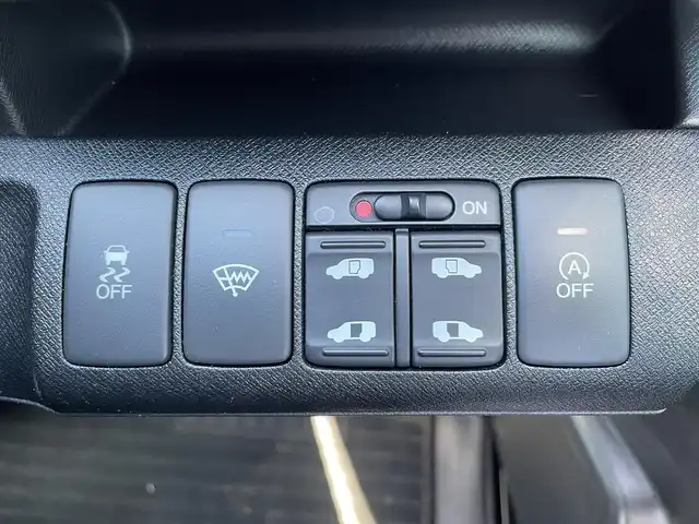 ホンダ ステップワゴン スパーダ Z クールスピリット 岩手県 2014(平26)年 8.5万km プレミアムスパークルブラックパール 純正HDDナビ/AM/FM/CD/DVD/フルセグTV/フロント/バックカメラ/全方位カメラ/ビルトインETC/前後ドライブレコーダー/両側パワースライドドア/フリップダウンモニター/クルーズコントロール/横滑り防止装置/アイドリングストップ/オートライト/HIDヘッドライト/フォグランプ/スマートキー/電動格納ミラー/純正16インチAW/フロアマット/ドアバイザー