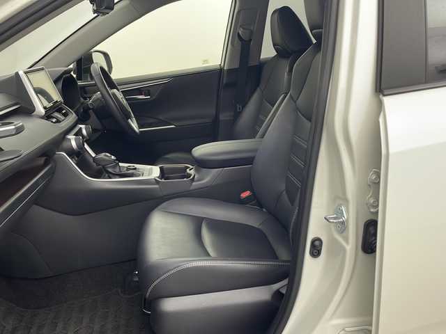 トヨタ ＲＡＶ４ G Zパッケージ 新潟県 2020(令2)年 6.1万km ホワイトパールクリスタルシャイン 4WD/トヨタセーフティーセンス/サンルーフ/モデリスタ/純正9インチナビ/　　フルセグ/CD/HDMI/BT/バックカメラ/パワーバックドア/レーダークルーズコントロール/LEDオートライト/オートマチックハイビーム/Fフォグ/レザーシート/シートヒーター/パワーシート/シートメモリー/純正19インチアルミホイール/ステアリングスイッチ/ブラインドスポットモニター/ステリングヒーター/デジタルインナーミラー/スマートキー/ビルトインETC2.0