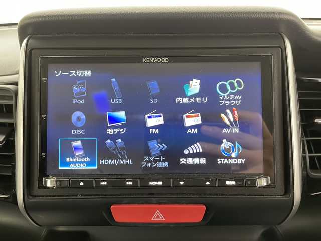 ホンダ Ｎ ＢＯＸ 長野県 2017(平29)年 6.6万km プレミアムホワイトパールⅡ 社外ナビ（AM/FM/TV/CD/BT)/ターボ車/ローダウン/純正サスペンション/テレビキャンセラー/エンジンスターター/純正アルミホイール×４/ビルトインETC/クルーズコントロール/両側パワースライドドア/パドルシフト/オートライト/スペアキー×１/LEDヘッドライト/LEDルームランプ/スマートキー/プッシュスタート/バックカメラ/ステアリングスイッチ