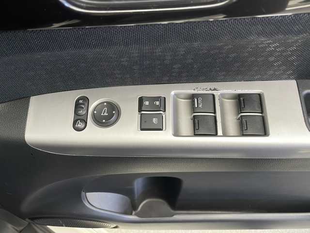 ホンダ Ｎ ＢＯＸ 長野県 2017(平29)年 6.6万km プレミアムホワイトパールⅡ 社外ナビ（AM/FM/TV/CD/BT)/ターボ車/ローダウン/純正サスペンション/テレビキャンセラー/エンジンスターター/純正アルミホイール×４/ビルトインETC/クルーズコントロール/両側パワースライドドア/パドルシフト/オートライト/スペアキー×１/LEDヘッドライト/LEDルームランプ/スマートキー/プッシュスタート/バックカメラ/ステアリングスイッチ