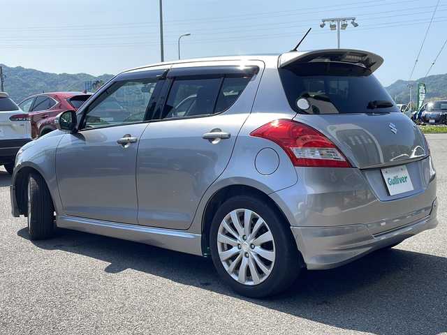 スズキ スイフト RS 兵庫県 2013(平25)年 7.2万km プレミアムシルバーメタリック 社外SDナビ/・BT/・CD/・AM/FM/・フルセグ/・USB/衝突軽減/純正アルミホイール/純正フロアマット/パドルシフト/オートライト/ビルトインETC/クルーズコントロール