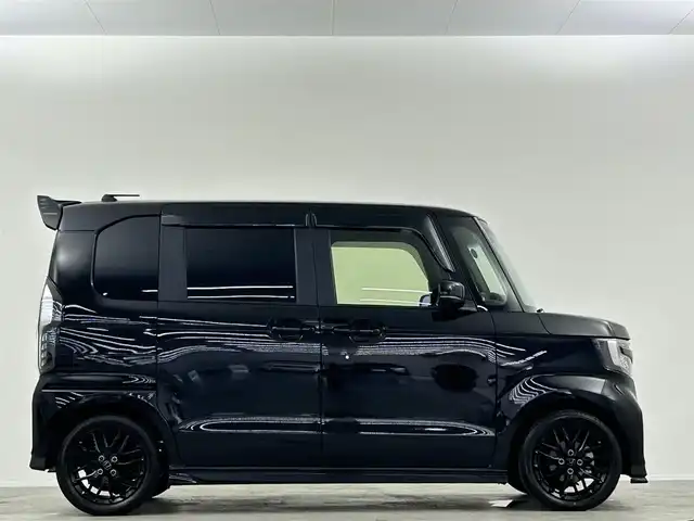 ホンダ Ｎ ＢＯＸ カスタム L ターボ スタイル+ブラック 埼玉県 2023(令5)年 1.9万km クリスタルブラックパール 無限エアロ　ホンダセンシング　両側パワースライドドア　　純正８インチナビ　バックカメラ　フロントカメラ　Ｂｌｕｅｔｏｏｔｈ　フルセグＴＶ　前後ドライブレコーダー　ＥＴＣ　ＬＥＤオートヘッドライト