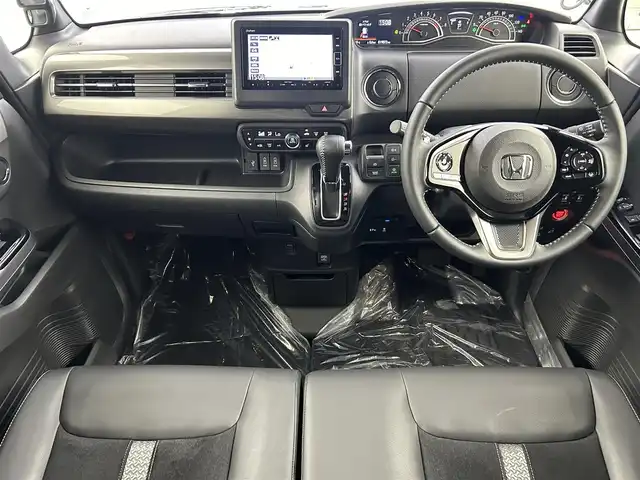 ホンダ Ｎ ＢＯＸ カスタム L ターボ スタイル+ブラック 埼玉県 2023(令5)年 1.9万km クリスタルブラックパール 無限エアロ　ホンダセンシング　両側パワースライドドア　　純正８インチナビ　バックカメラ　フロントカメラ　Ｂｌｕｅｔｏｏｔｈ　フルセグＴＶ　前後ドライブレコーダー　ＥＴＣ　ＬＥＤオートヘッドライト
