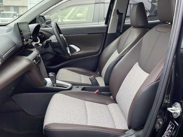 トヨタ ヤリスクロス ハイブリッド Z 宮崎県 2021(令3)年 5.7万km ブラックマイカ 純正ナビ/　AM/FM/フルセグTV/BT/パワーバックドア/純正マット/前列シートヒーター/運転席パワーシート/ステアリングスイッチ/USBポート/2.1AUSBポート/社外エアロ　モデリスタ/前後ドライブレコーダー