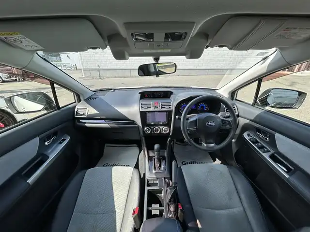スバル インプレッサ スポーツ HV 2．0i-S アイサイト 山形県 2015(平27)年 11.1万km クリスタルホワイトP 禁煙車/４WD/社外ナビ/フルセグTV/FM/AM/DVD/SD/CD/Bluetooth/プリクラッシュブレーキ/レーンキープアシスト/全車速追従機能付クルーズコントロール/AT誤発進抑制制御/フルセグ/バックカメラ/ハーフレザーシート/パドルシフト/ETC/パワーシート/キセノンライト/AUTOライト/フォグランプ/プッシュスタート/スマートキー/USB端子/ダブルエアバック/純正マット/純正バイザー