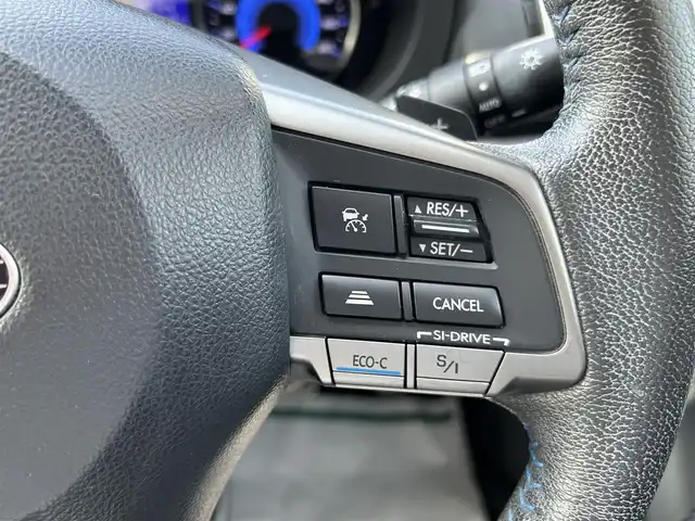 スバル インプレッサ スポーツ HV 2．0i-S アイサイト 山形県 2015(平27)年 11.1万km クリスタルホワイトP 禁煙車/４WD/社外ナビ/フルセグTV/FM/AM/DVD/SD/CD/Bluetooth/プリクラッシュブレーキ/レーンキープアシスト/全車速追従機能付クルーズコントロール/AT誤発進抑制制御/フルセグ/バックカメラ/ハーフレザーシート/パドルシフト/ETC/パワーシート/キセノンライト/AUTOライト/フォグランプ/プッシュスタート/スマートキー/USB端子/ダブルエアバック/純正マット/純正バイザー